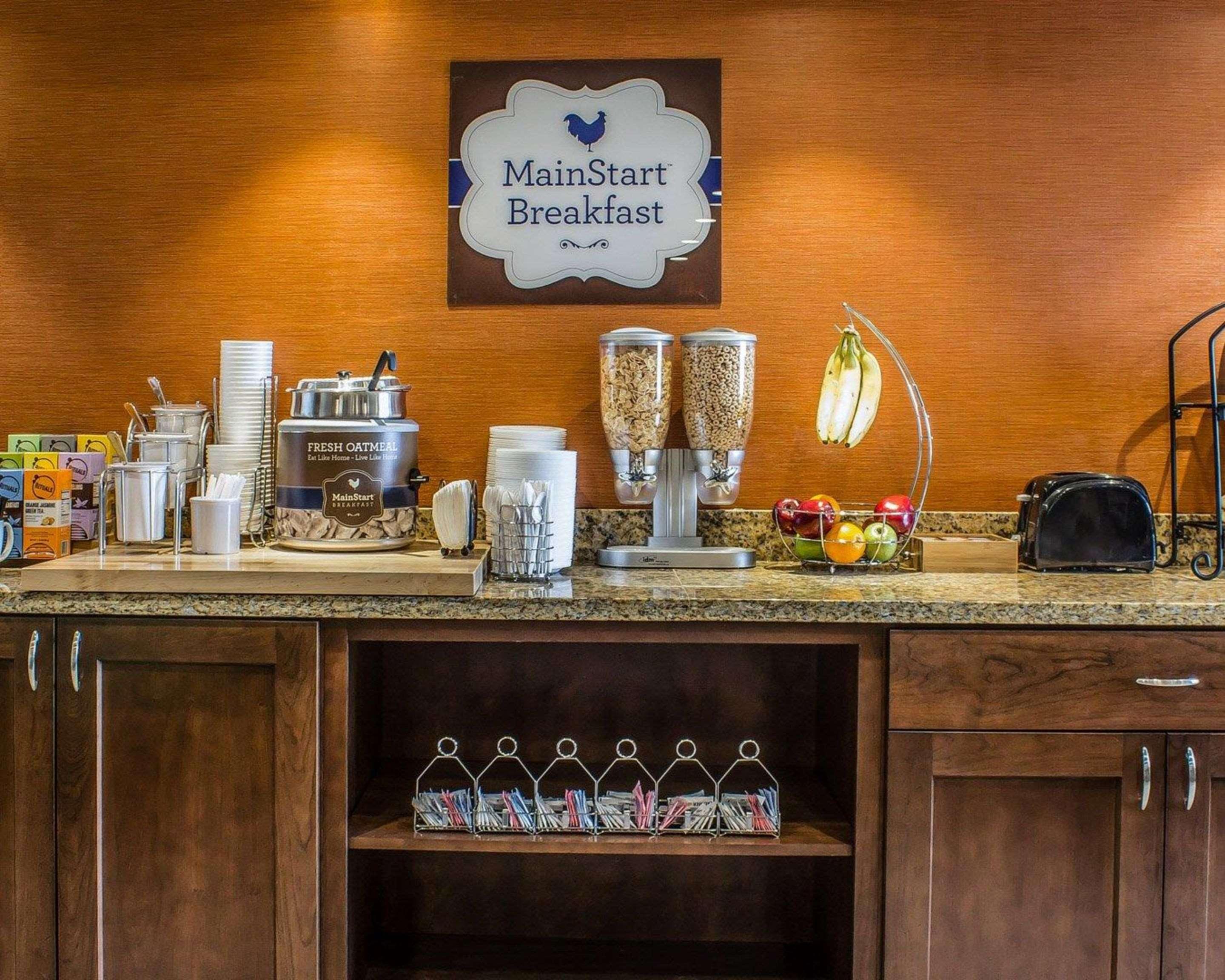 Hotel Mainstay - Iowa Coralville