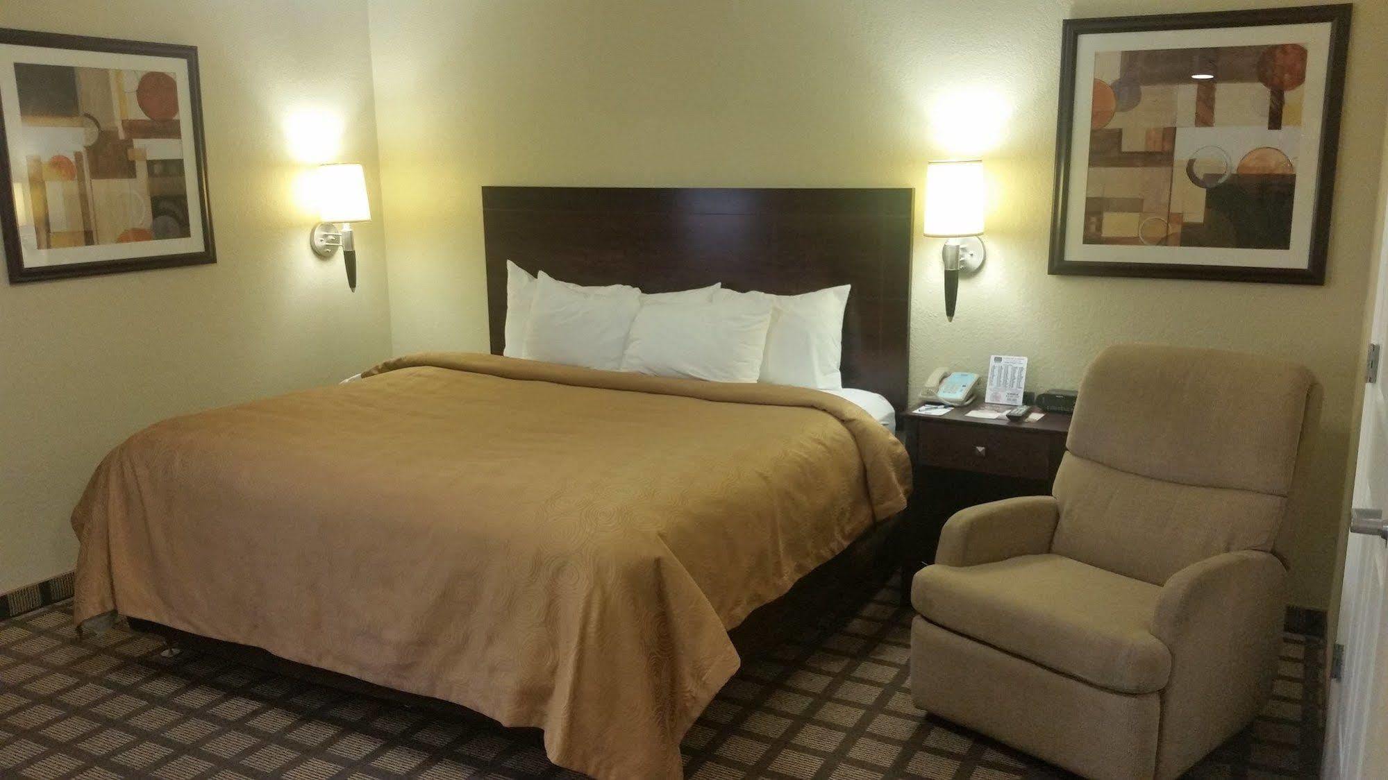 Hotel Mainstay - Iowa Coralville
